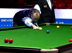 半决赛巅峰对决！江畔烈马队爆冷庐州风暴队，斯诺克赛场再起波澜；中场绞杀压制对手的简单介绍